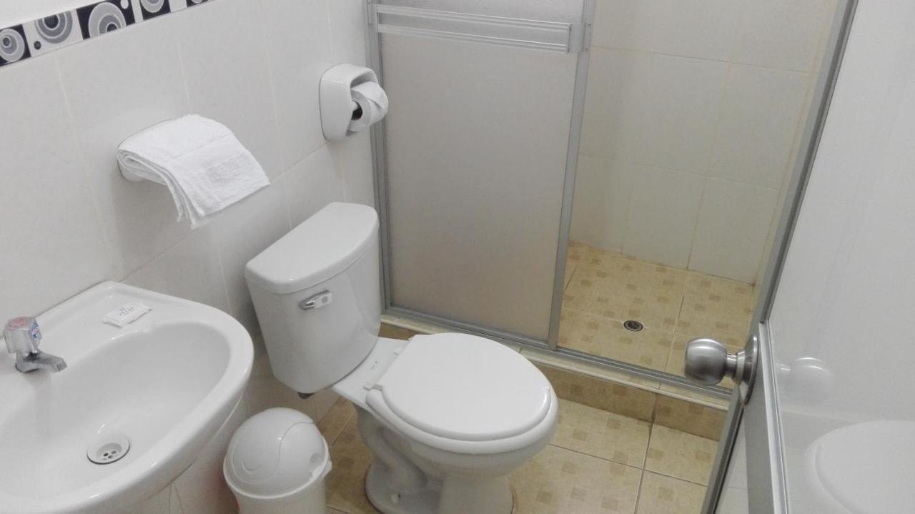 Hostal El Viajero En Ollantaytambo Ngoại thất bức ảnh