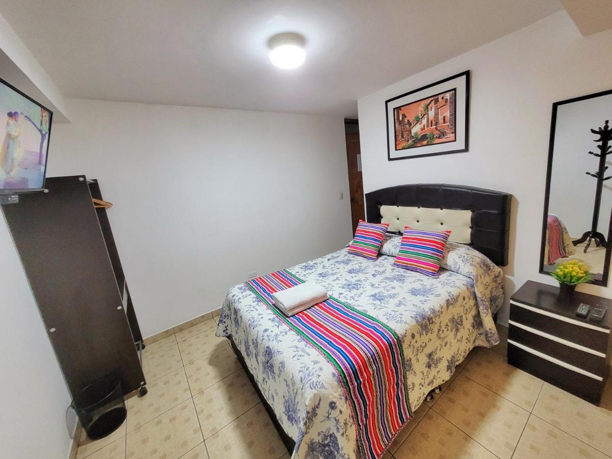 Hostal El Viajero En Ollantaytambo Ngoại thất bức ảnh
